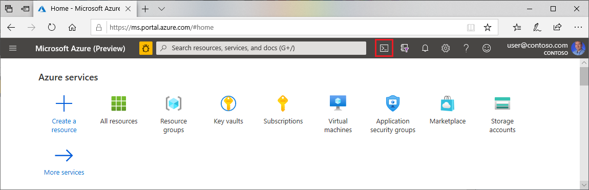 Aprire Cloud Shell dal menu in alto nel portale di Azure.