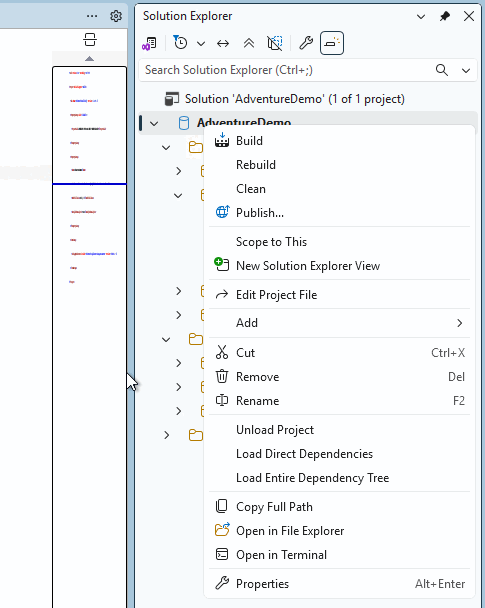 SQL Server Management Studio 中解决方案资源管理器的屏幕截图，其中提供了“生成”选项。